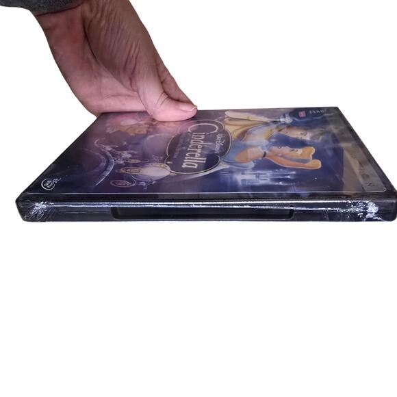 Disney Platinum Edition Cinderella & Little Mermaid - NIB - Picture 4 of 5